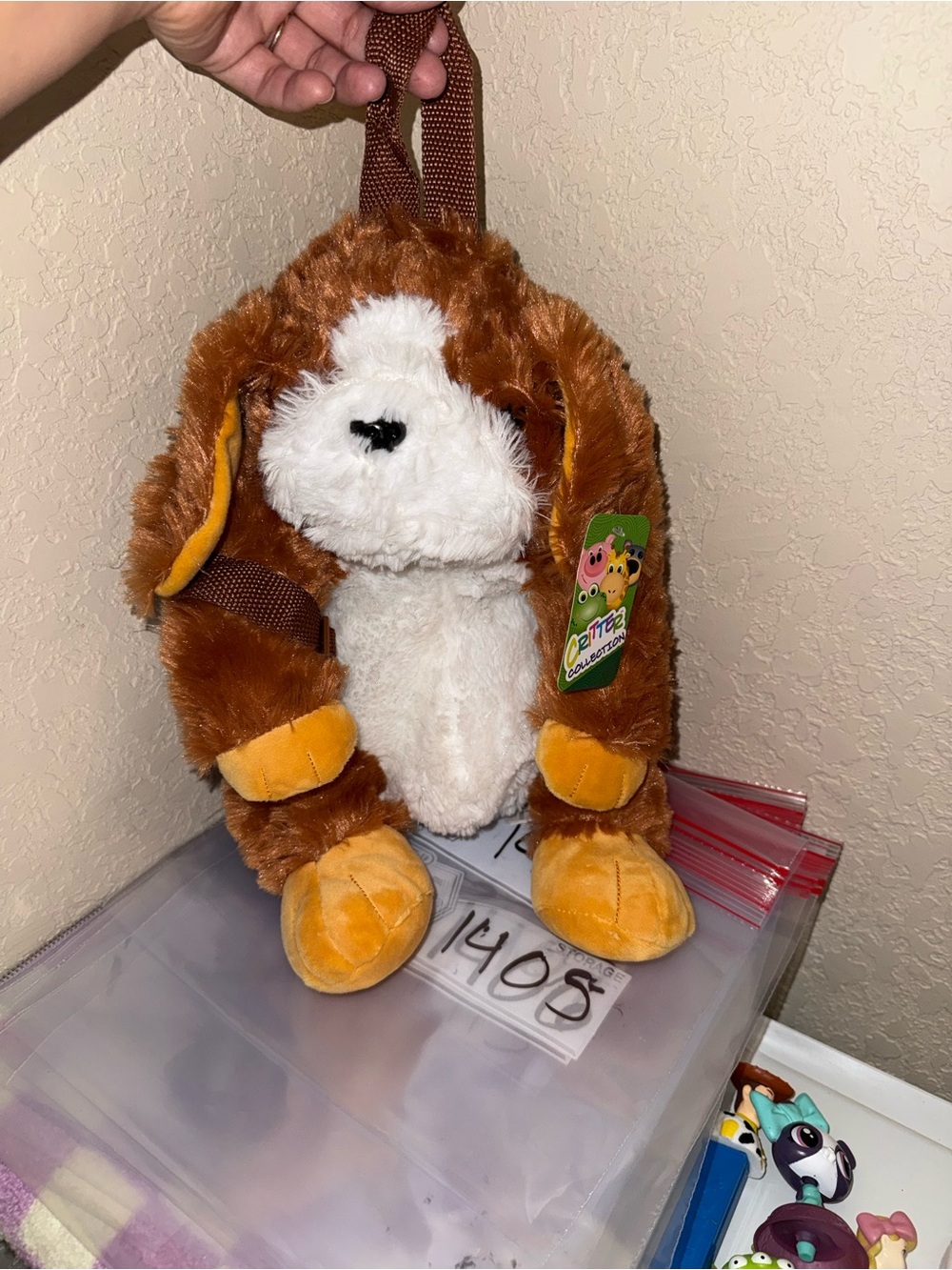 Lynco Critter Collection Bulldog Plush Backpack